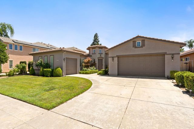 3112 Everglade Avenue, Clovis, CA 93619