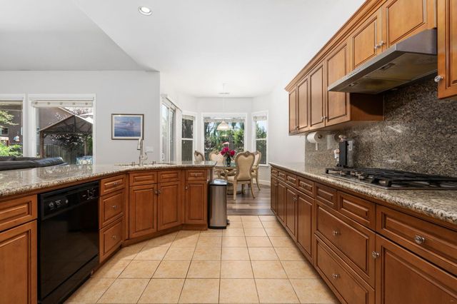 3112 Everglade Avenue, Clovis, CA 93619