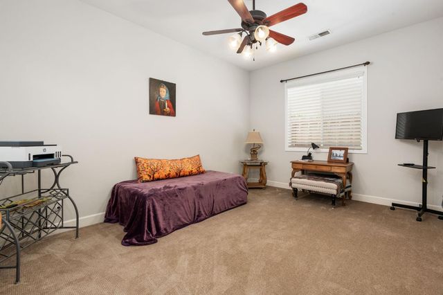 3112 Everglade Avenue, Clovis, CA 93619