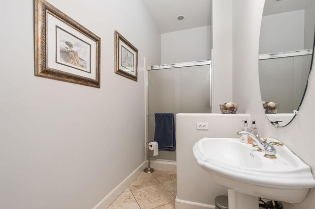 3112 Everglade Avenue, Clovis, CA 93619