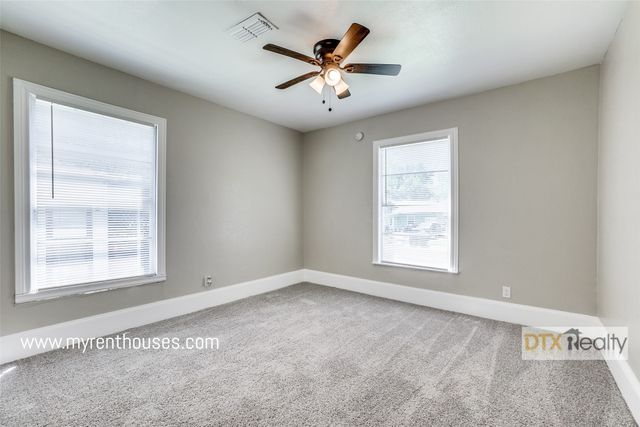 8623 Stonehurst Street, Dallas, TX 75217