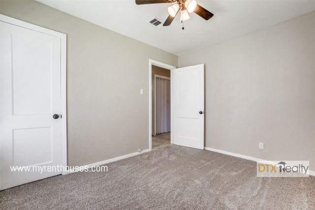 8623 Stonehurst Street, Dallas, TX 75217