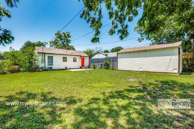 8623 Stonehurst Street, Dallas, TX 75217