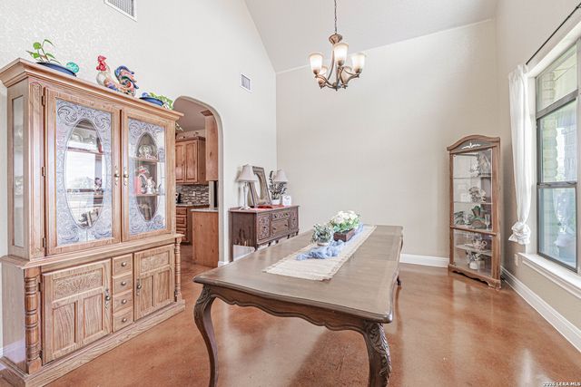 946 County Road 361, La Vernia, TX 78121