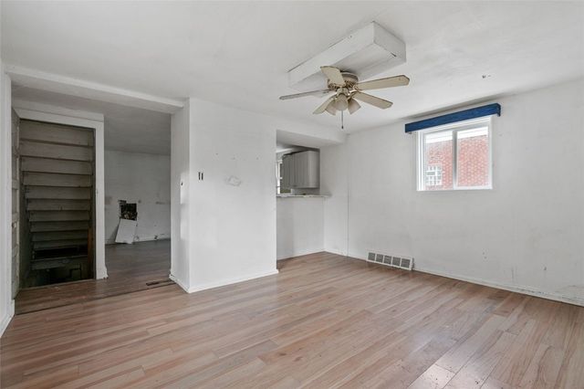 807 Toman Ave, Clairton, PA 15025