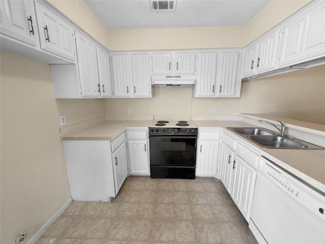 883 Waterfall Way 2, Richardson, TX 75080