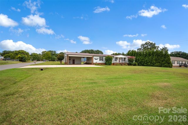 2468 Old Mountain Road, Statesville, NC 28625