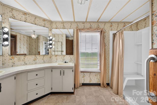 2468 Old Mountain Road, Statesville, NC 28625