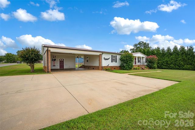 2468 Old Mountain Road, Statesville, NC 28625