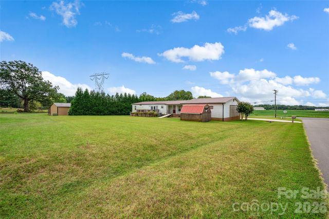 2468 Old Mountain Road, Statesville, NC 28625
