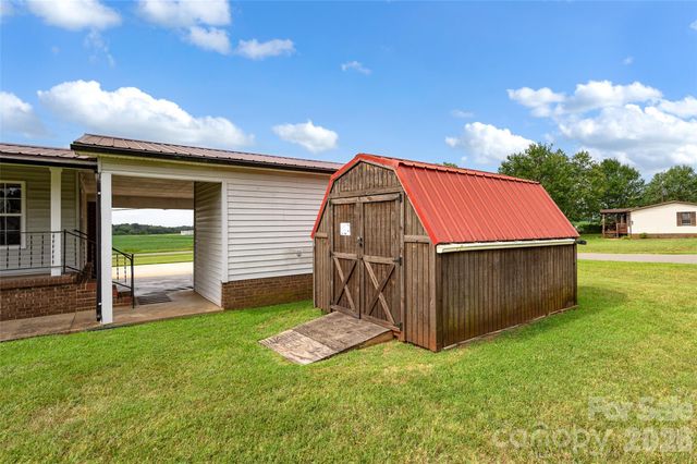 2468 Old Mountain Road, Statesville, NC 28625