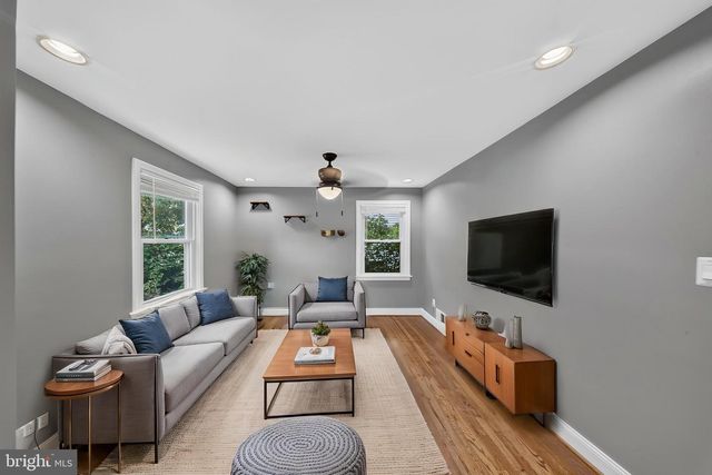2712 NEWTON ST, Silver Spring, MD 20902