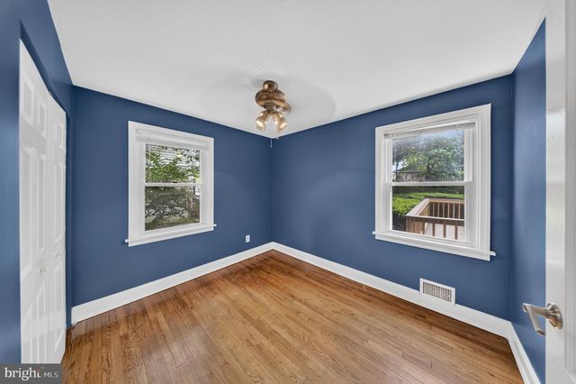 2712 NEWTON ST, Silver Spring, MD 20902