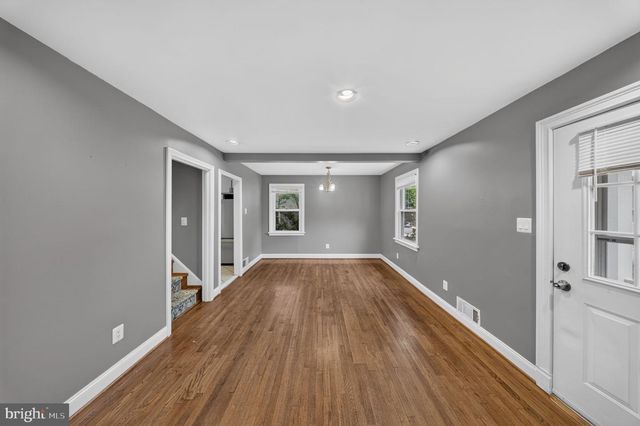 2712 NEWTON ST, Silver Spring, MD 20902