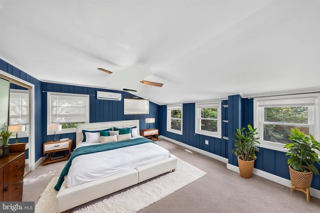 2712 NEWTON ST, Silver Spring, MD 20902