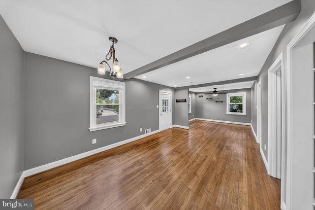2712 NEWTON ST, Silver Spring, MD 20902