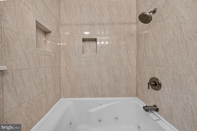 2712 NEWTON ST, Silver Spring, MD 20902