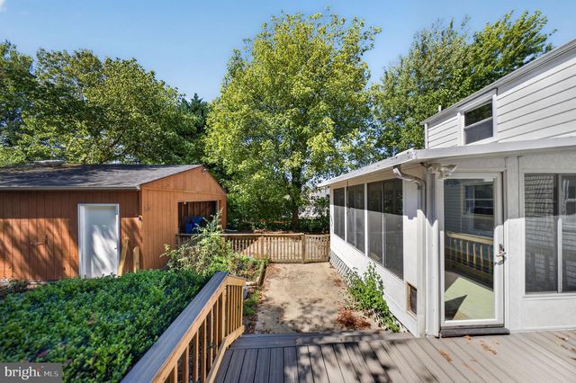 2712 NEWTON ST, Silver Spring, MD 20902