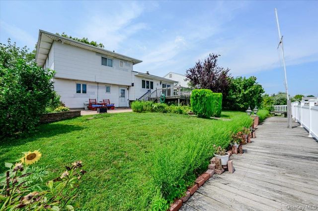 3291 Wolfson Drive, Baldwin, NY 11510