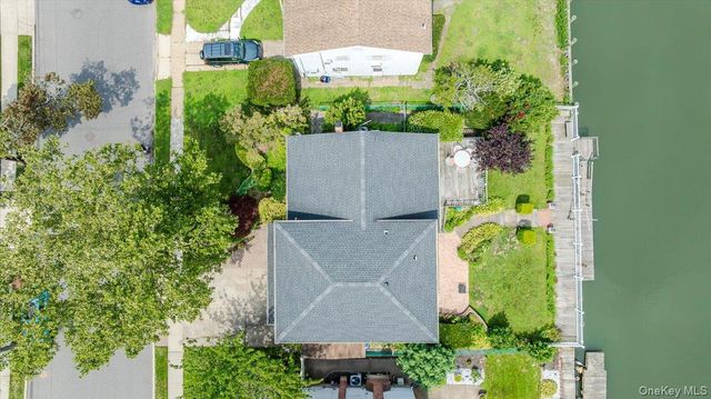 3291 Wolfson Drive, Baldwin, NY 11510