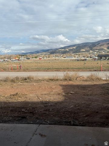 985 E WINCHESTER DR, Enoch, UT 84721