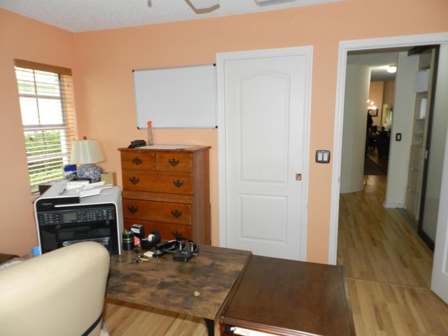 9198 Heathridge Drive, West Palm Beach, FL 33411