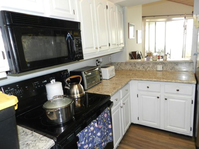 9198 Heathridge Drive, West Palm Beach, FL 33411