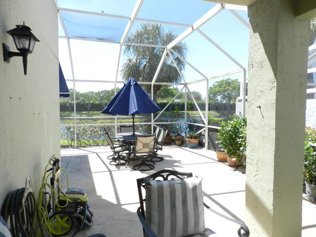 9198 Heathridge Drive, West Palm Beach, FL 33411