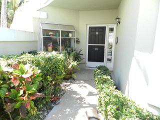 9198 Heathridge Drive, West Palm Beach, FL 33411