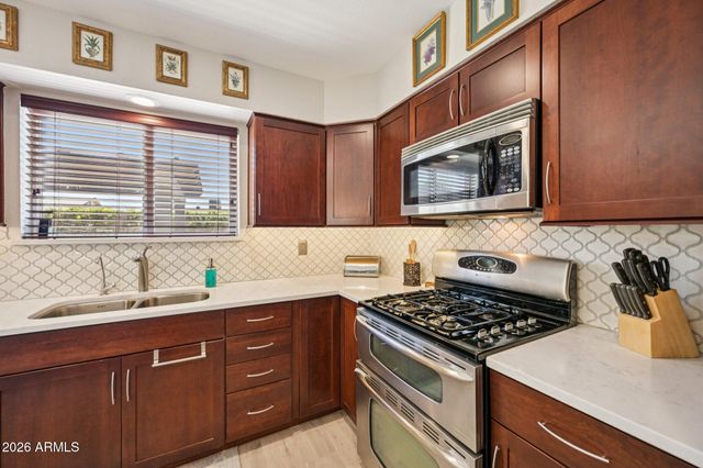 429 E LOYOLA Drive, Tempe, AZ 85282