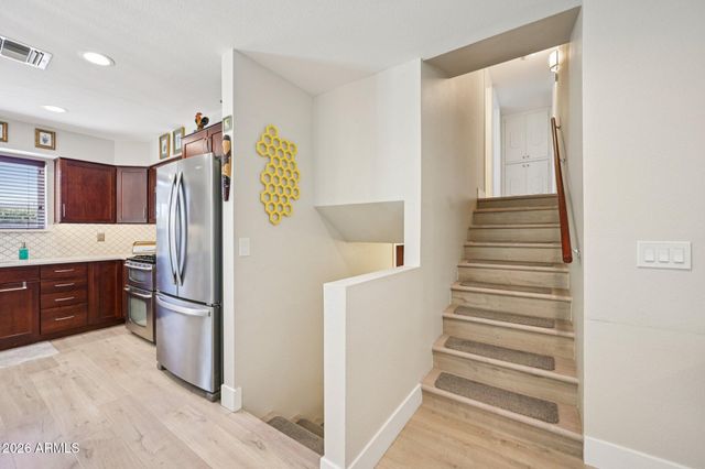 429 E LOYOLA Drive, Tempe, AZ 85282