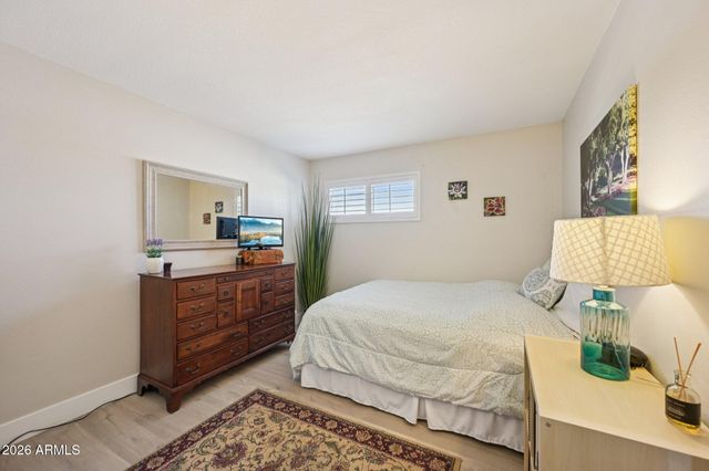 429 E LOYOLA Drive, Tempe, AZ 85282