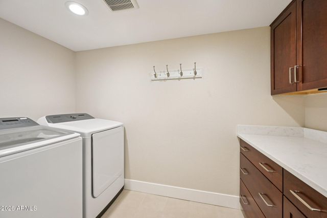 429 E LOYOLA Drive, Tempe, AZ 85282