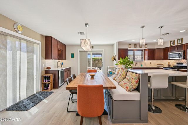 429 E LOYOLA Drive, Tempe, AZ 85282