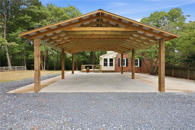 360 Small Road, Randleman, NC 27317