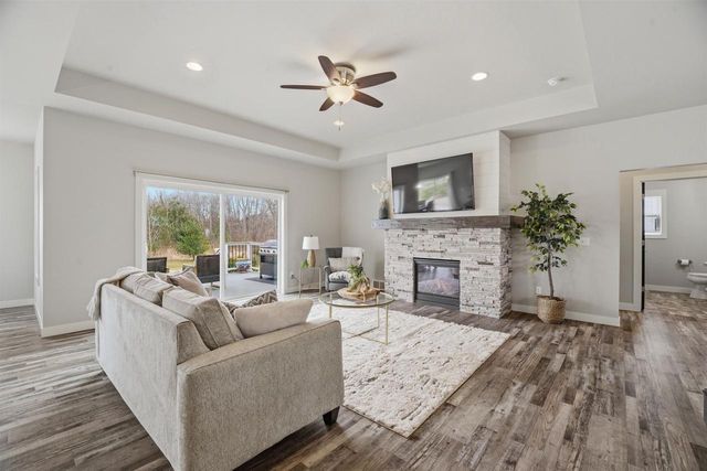 N1002 ALEXANDRA WAY, Greenville, WI 54942