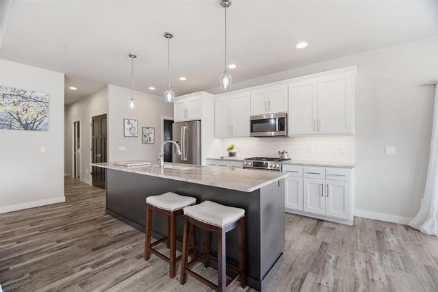 N1002 ALEXANDRA WAY, Greenville, WI 54942