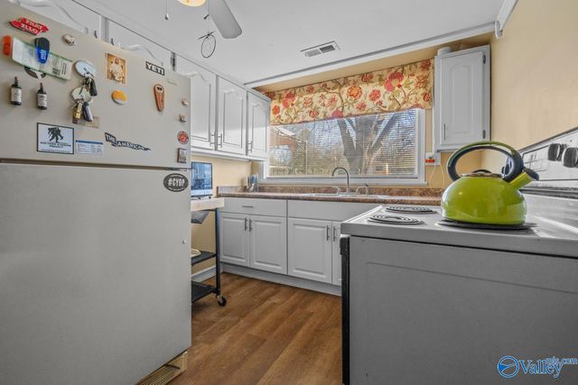 2610 Virginia Blvd NW, Huntsville, AL 35811