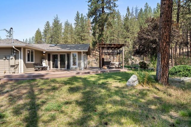 12620 N Nine Mile Rd, Nine Mile Falls, WA 99026