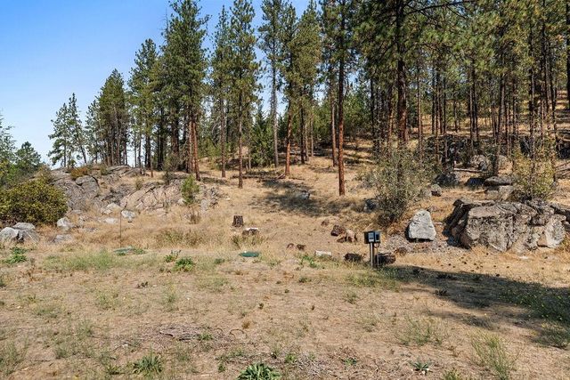 12620 N Nine Mile Rd, Nine Mile Falls, WA 99026