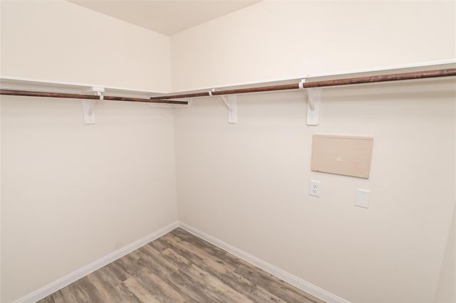 9603 Schouten Drive, Houston, TX 77044