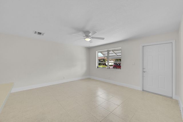 5309 NW 49th Avenue, Tamarac, FL 33319