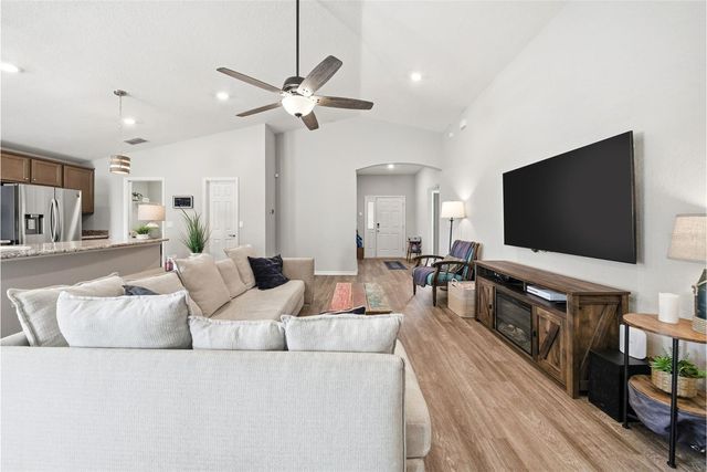 883 GALLOWAY STREET, Lake Alfred, FL 33850