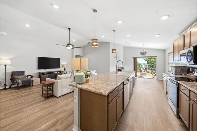 883 GALLOWAY STREET, Lake Alfred, FL 33850