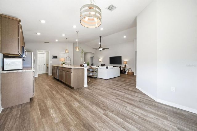 883 GALLOWAY STREET, Lake Alfred, FL 33850