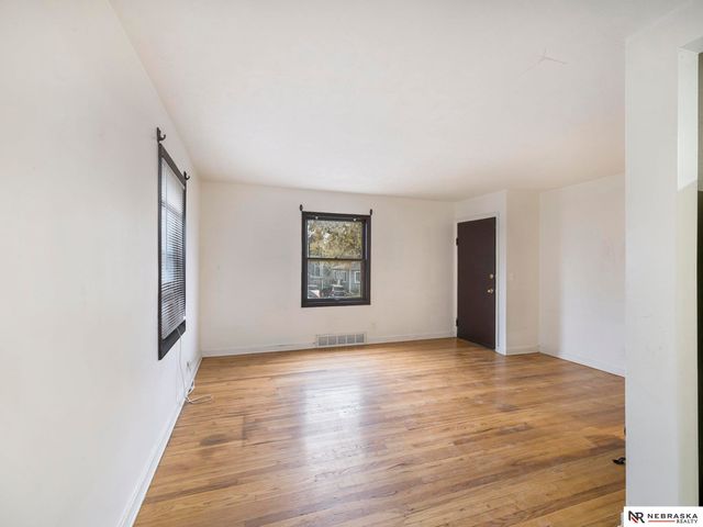 4520 Lafayette Avenue, Omaha, NE 68132