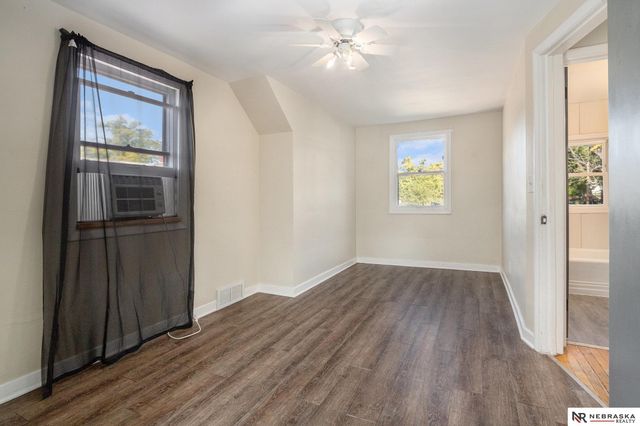 4520 Lafayette Avenue, Omaha, NE 68132