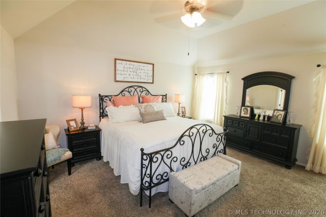 8466 Dunnwood Road, Claremore, OK 74019