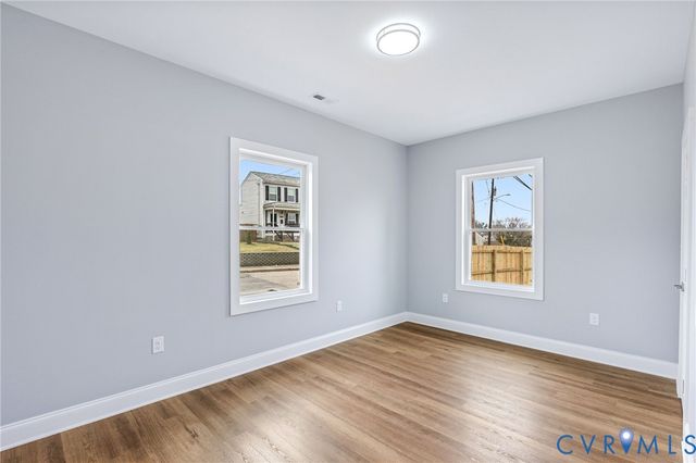 546 Clinton St, Petersburg, VA 23803