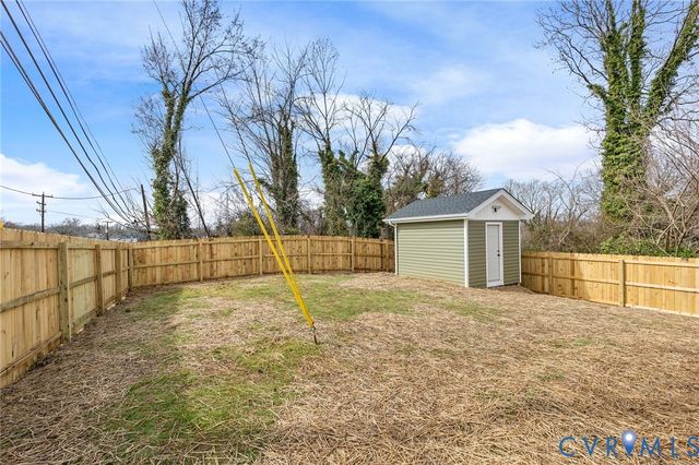 546 Clinton St, Petersburg, VA 23803